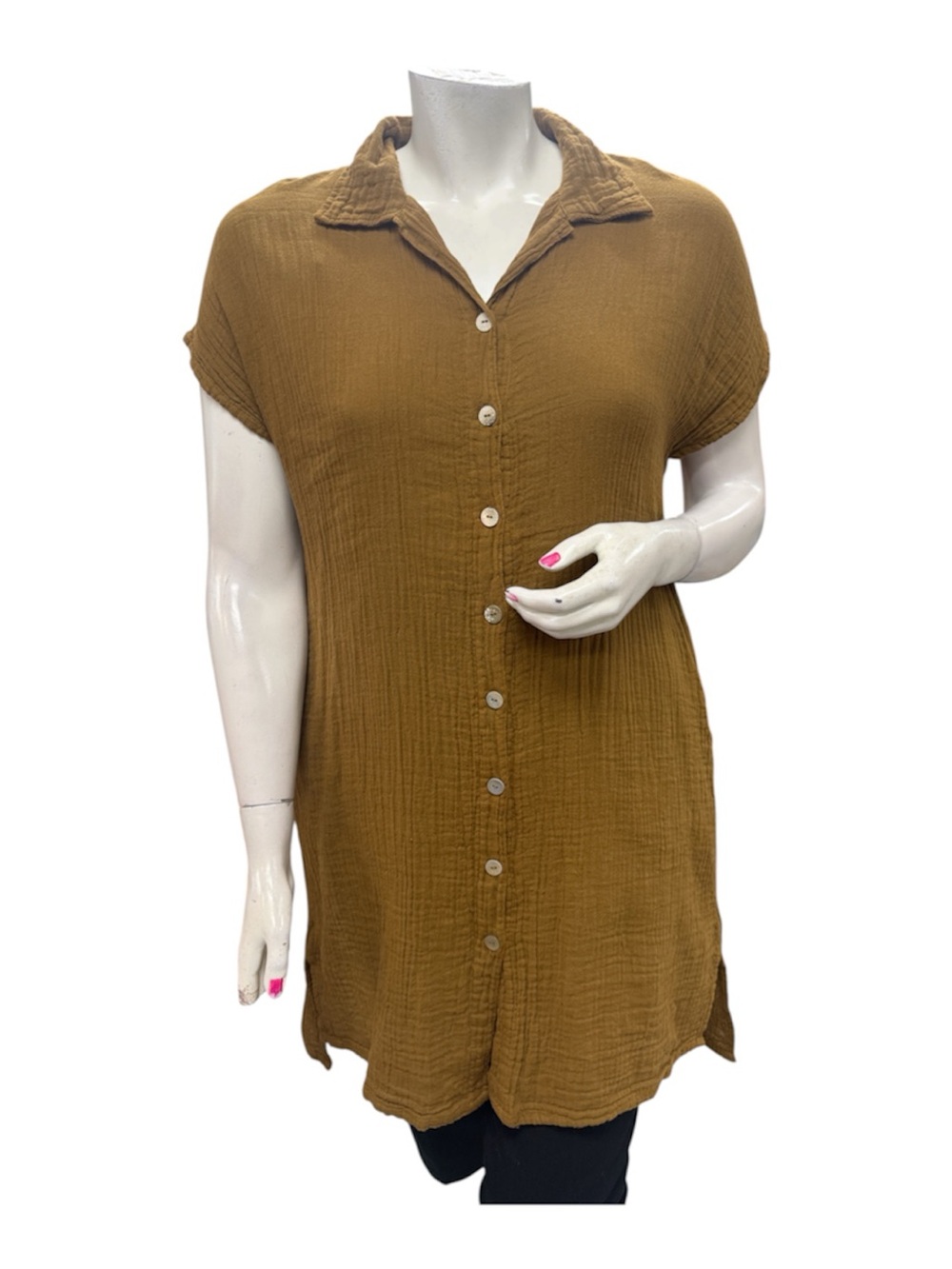 Relaxed Button-Front Short Sleeve Tunic in Mustard Brown